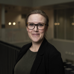 Ylva B Almquist